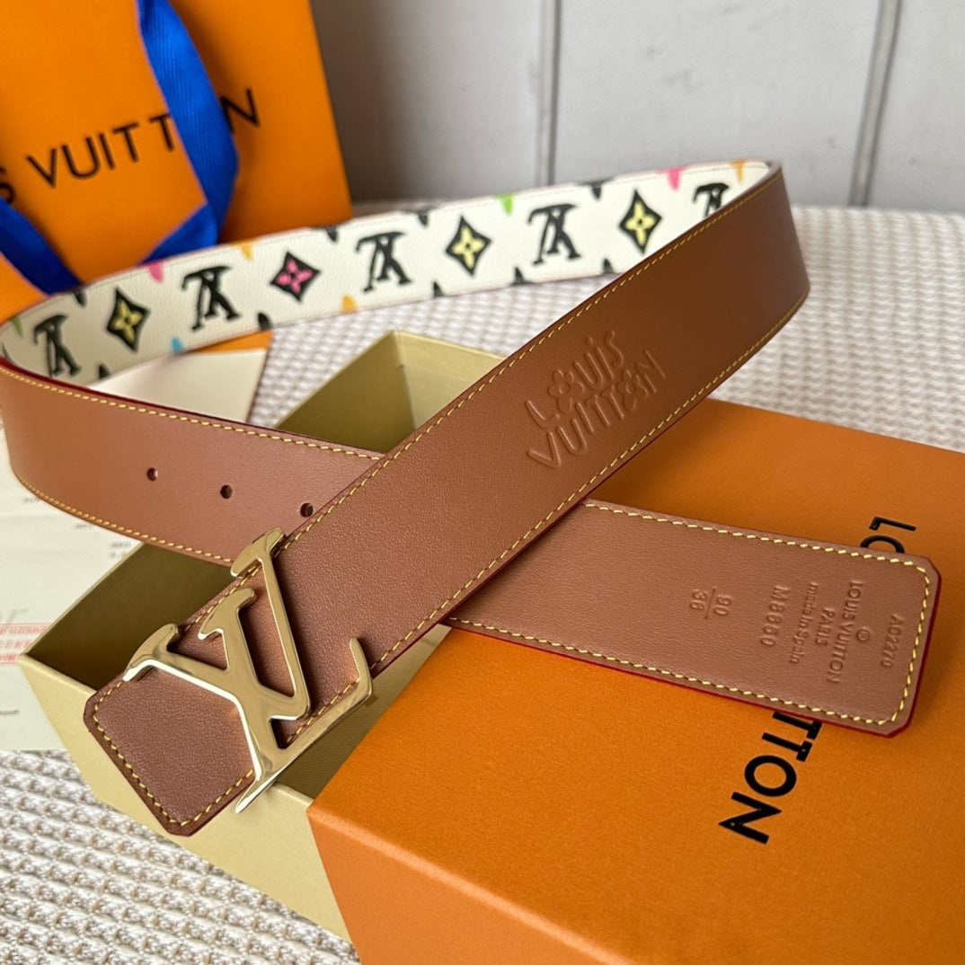14E45PDE Stylish High quality belt With full package