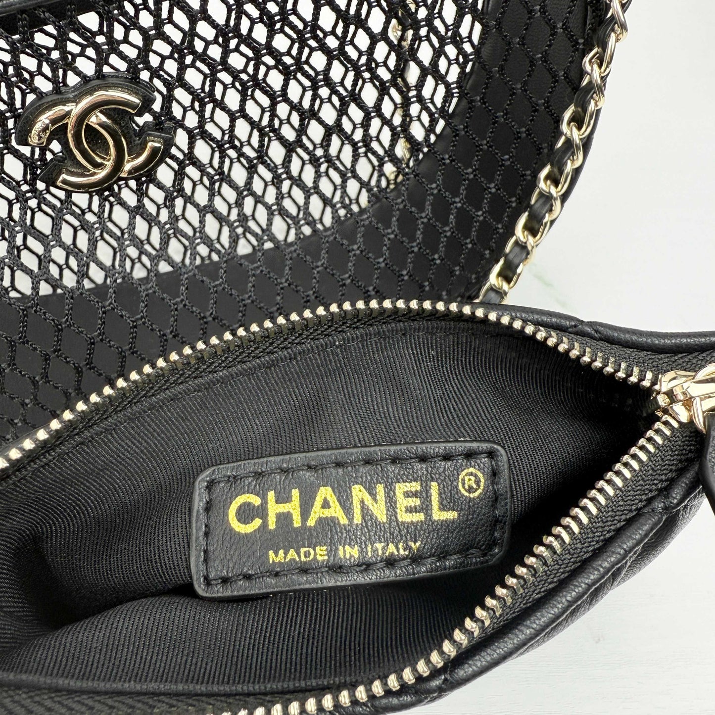 15RC48BDE Stylish leather bag