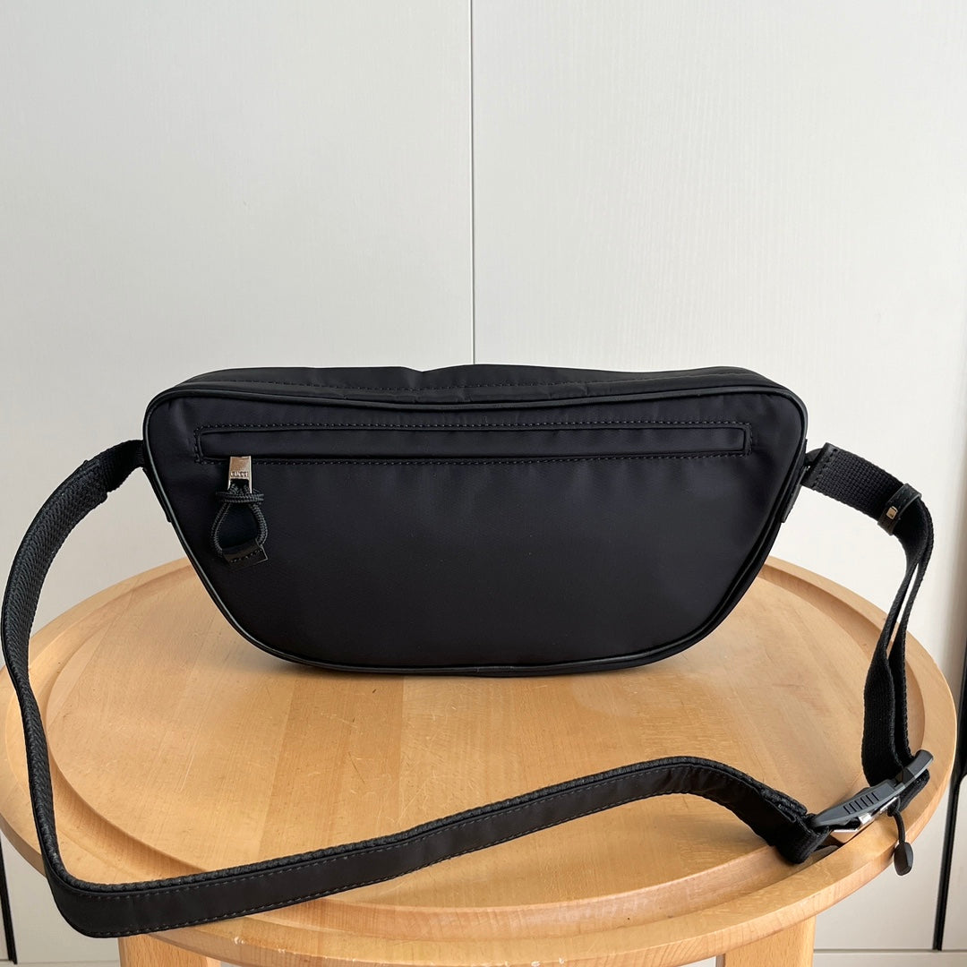 15RB121BDE Stylish bag
