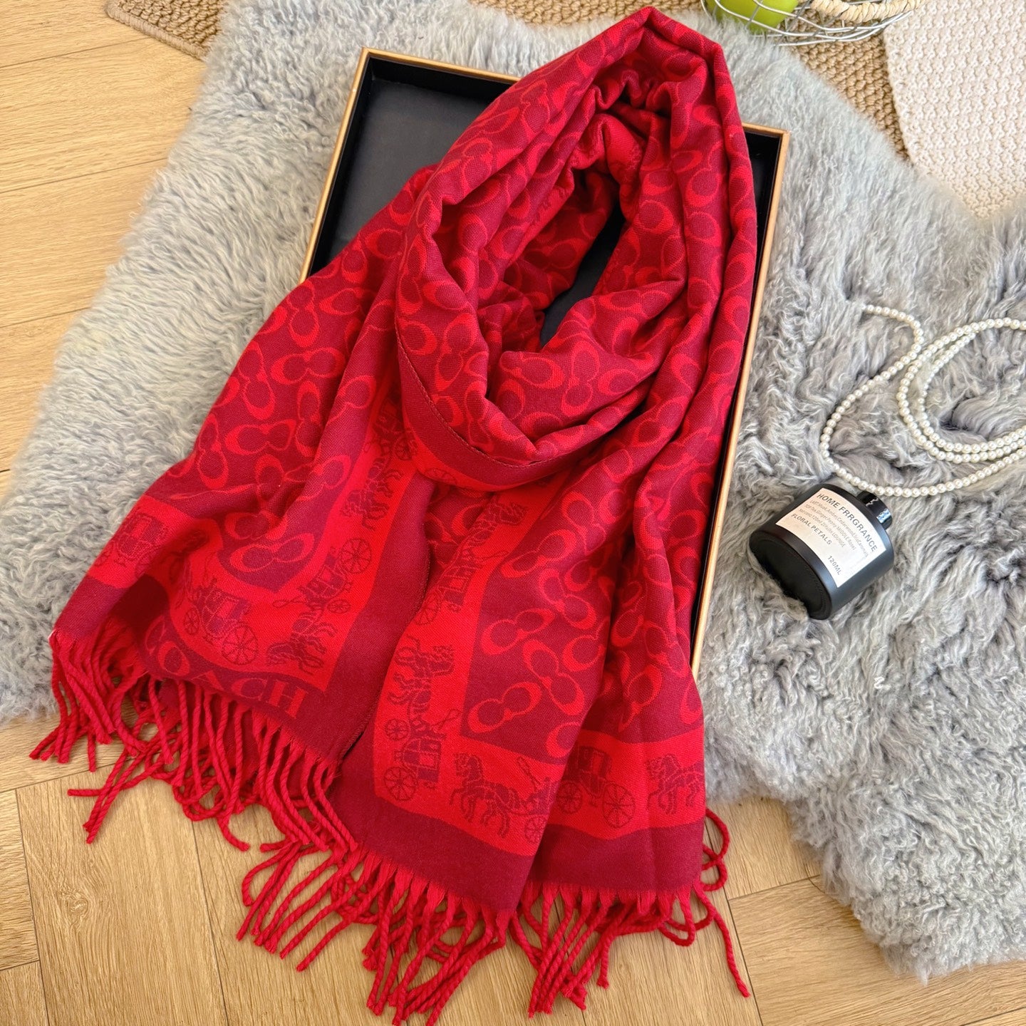 185ZH67WDE Stylish Winter Scarves