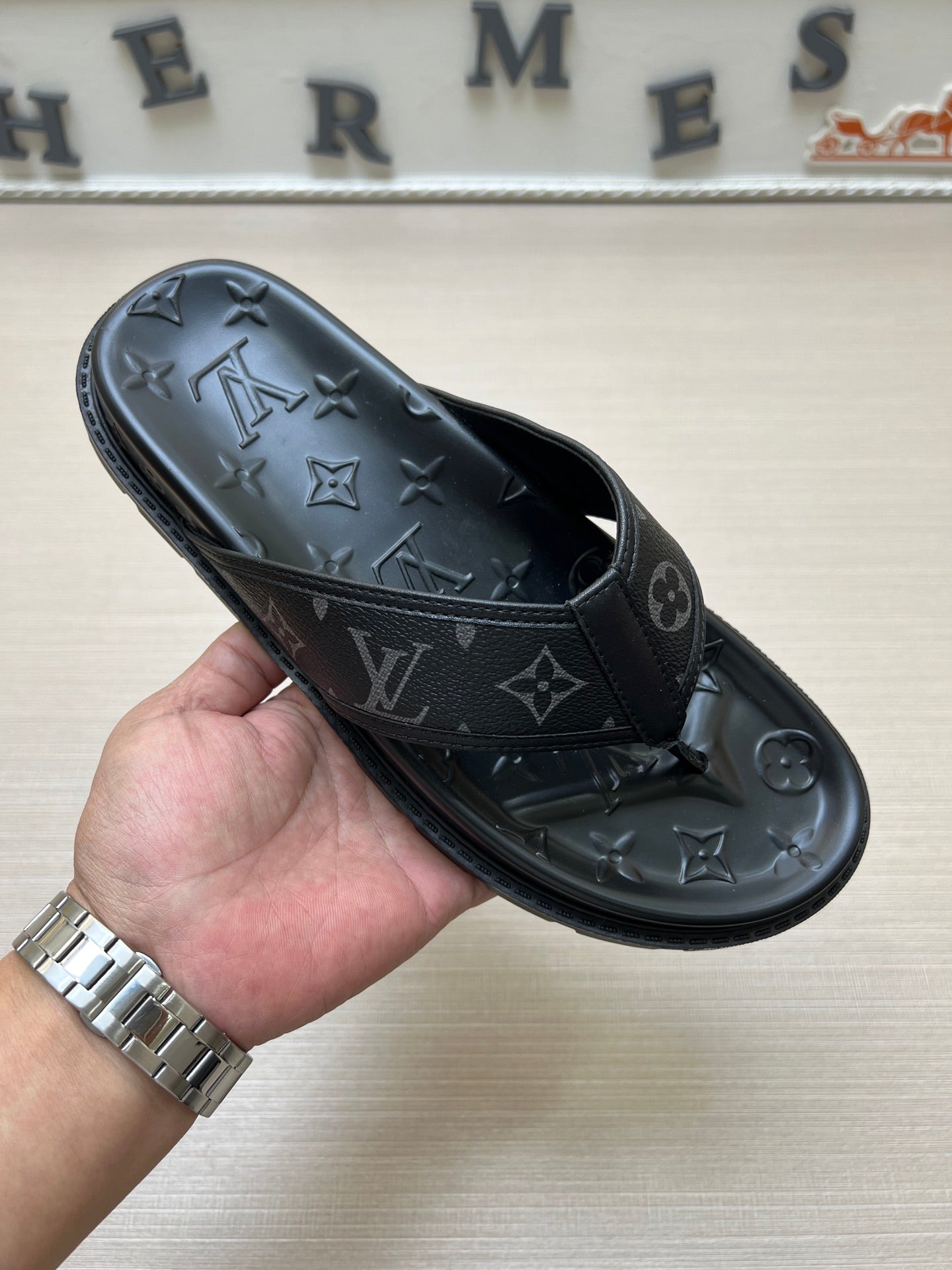 535ZE303ZDE Stylish Slippers
