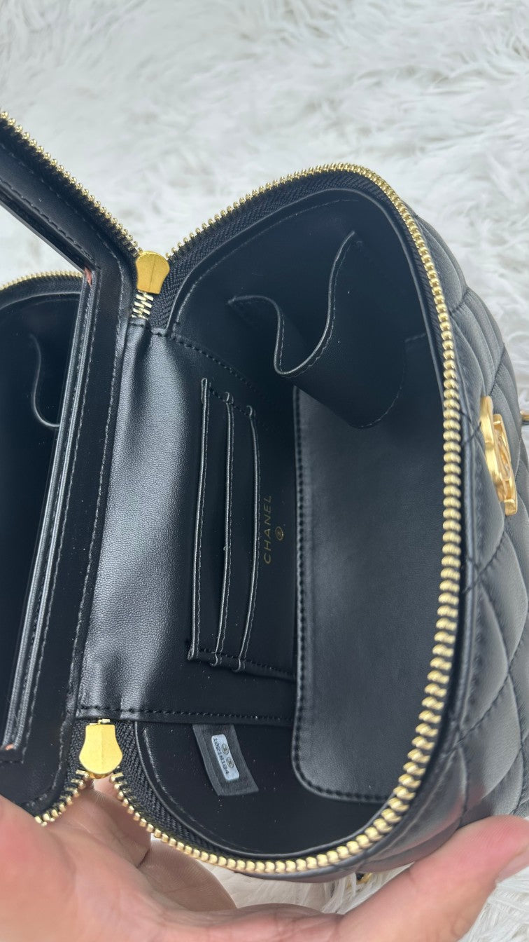 155XC26BDE Stylish leather bag