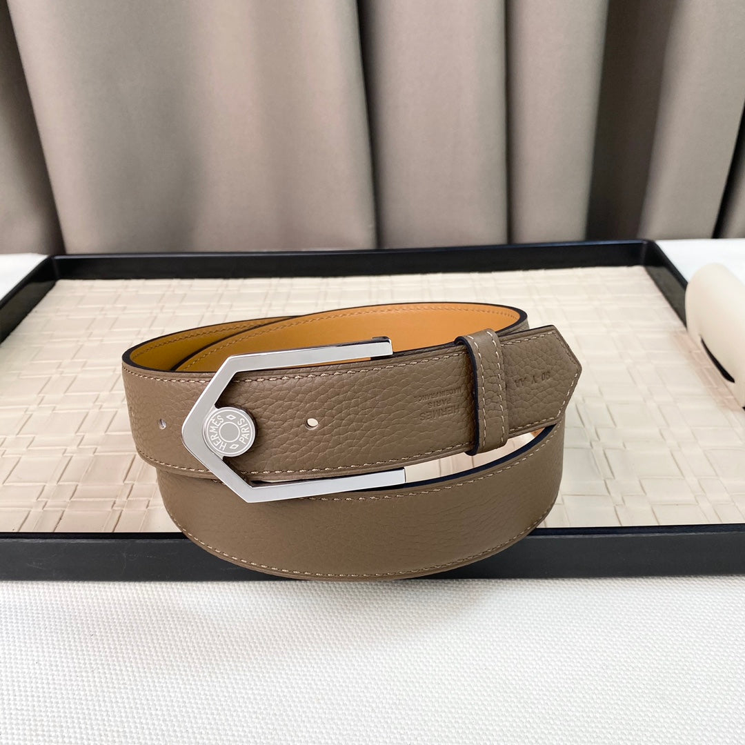 14H106PDE Stylish High quality belt With full package