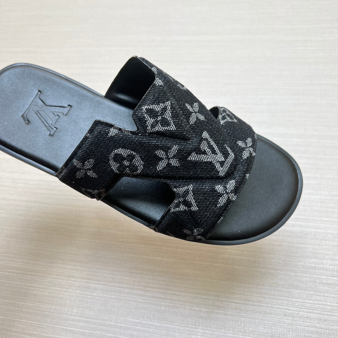 54E32ZDE Stylish slippers