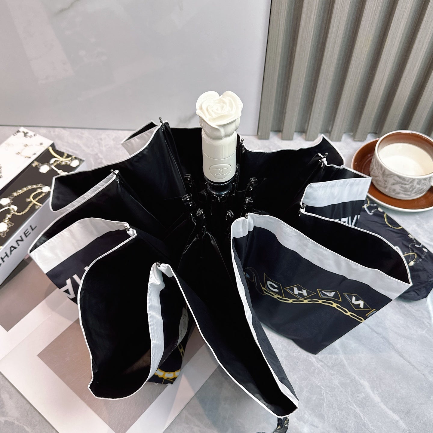 15RC124SDE Stylish UV resistant umbrella