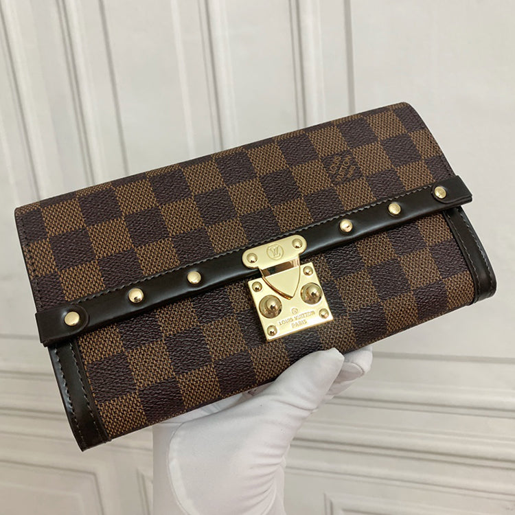 AE10BDE Stylish leather wallets