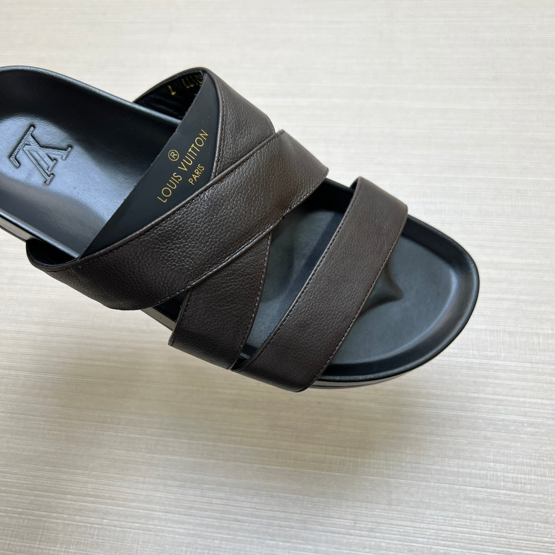 54E89ZDE Stylish slippers