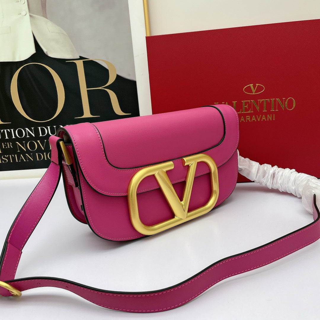 5A45BDE Stylish leather bag