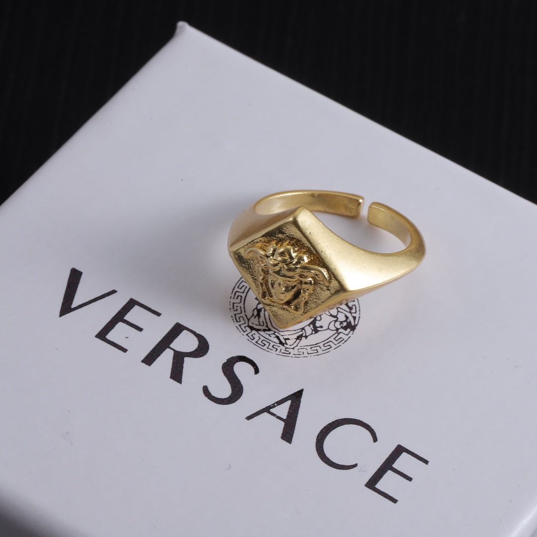 14V455EDE Stylish and high quality Earrings