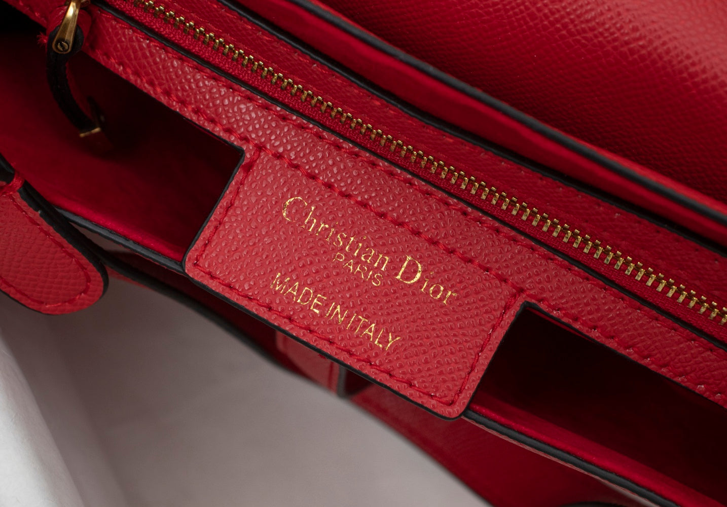 5D11BDE Stylish leather bag