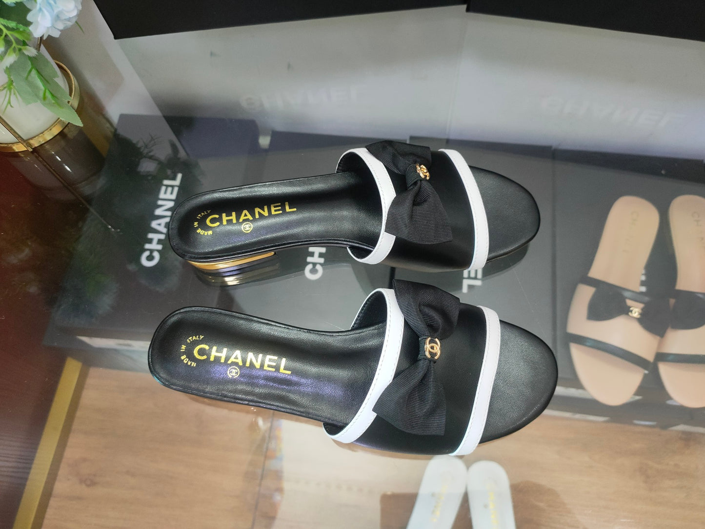 14C31ZDE Stylish slippers
