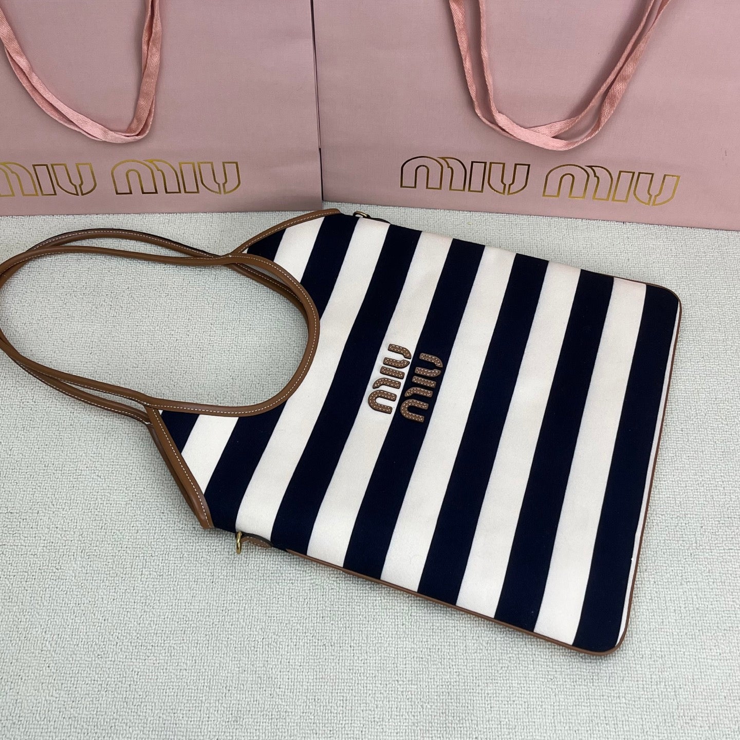 175RA3BDE Stylish Canvas handbag