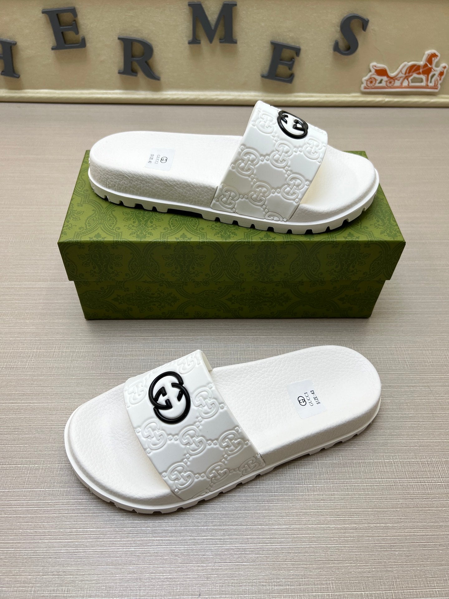 5QB19ZDE StylishSlippers
