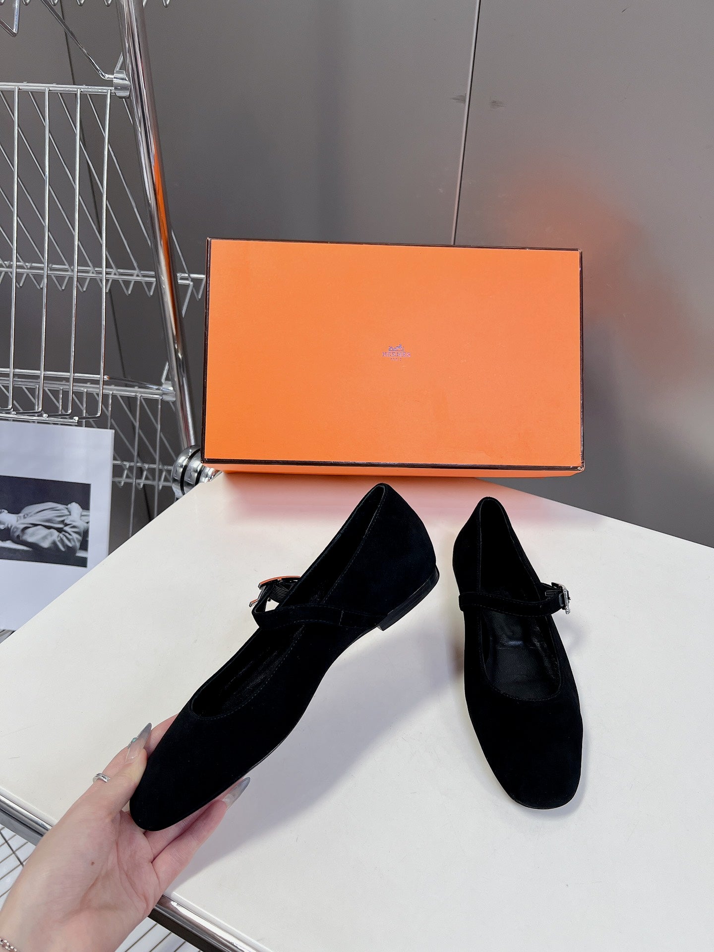 1JE1ZDE Stylish leather boots