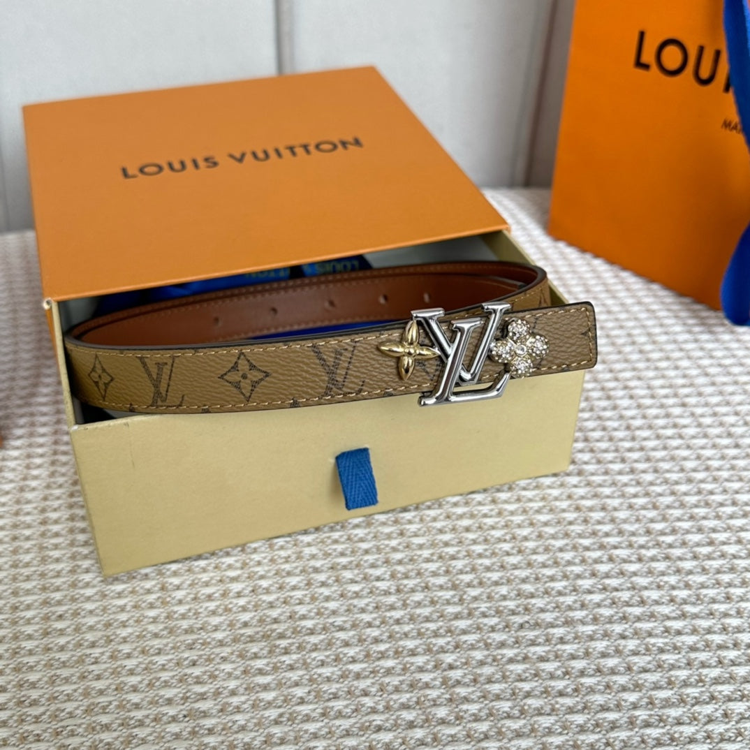 14E146PDE Stylish High quality belt With full package