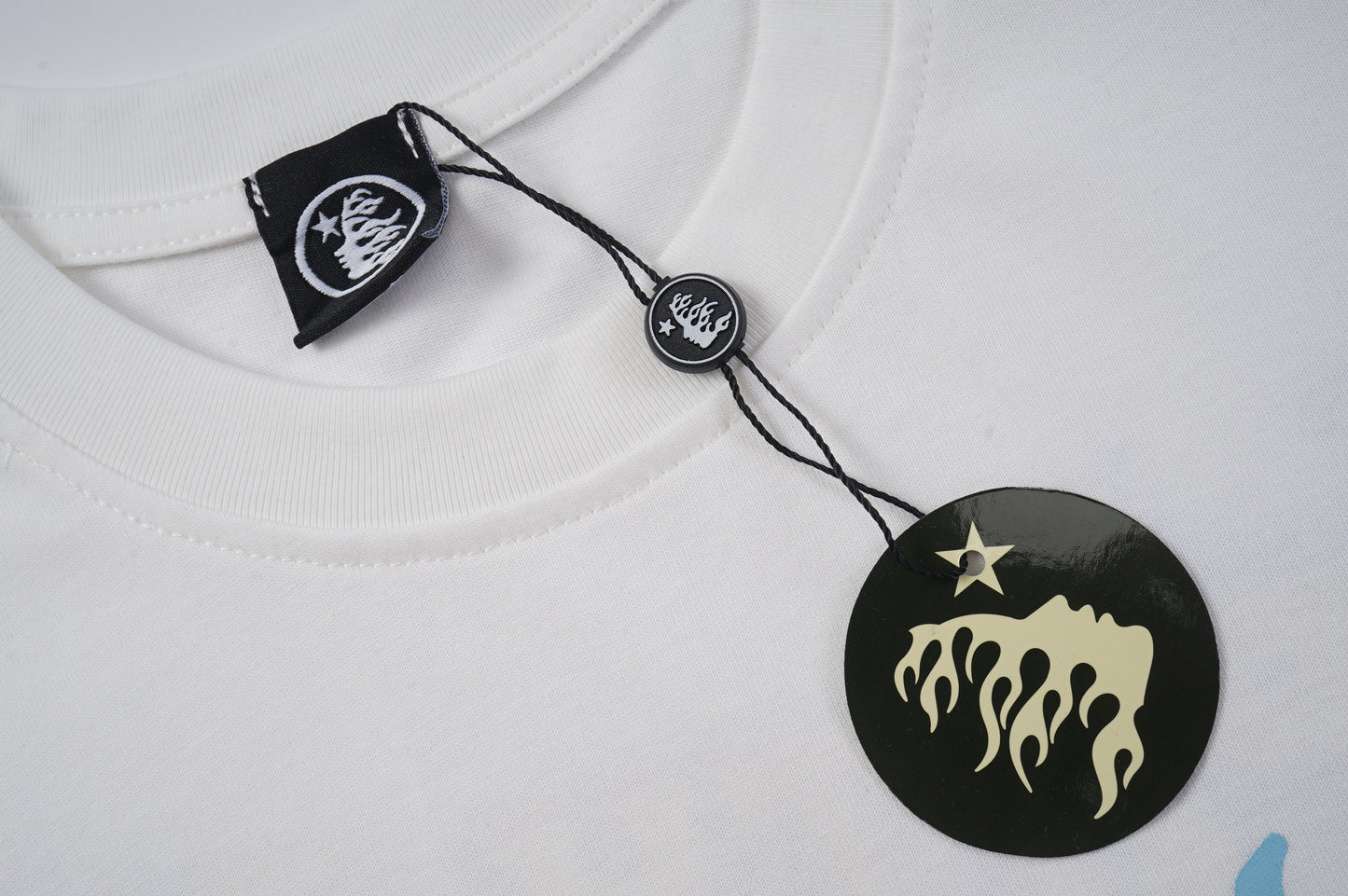 125WA42UDE Stylish T-shirts