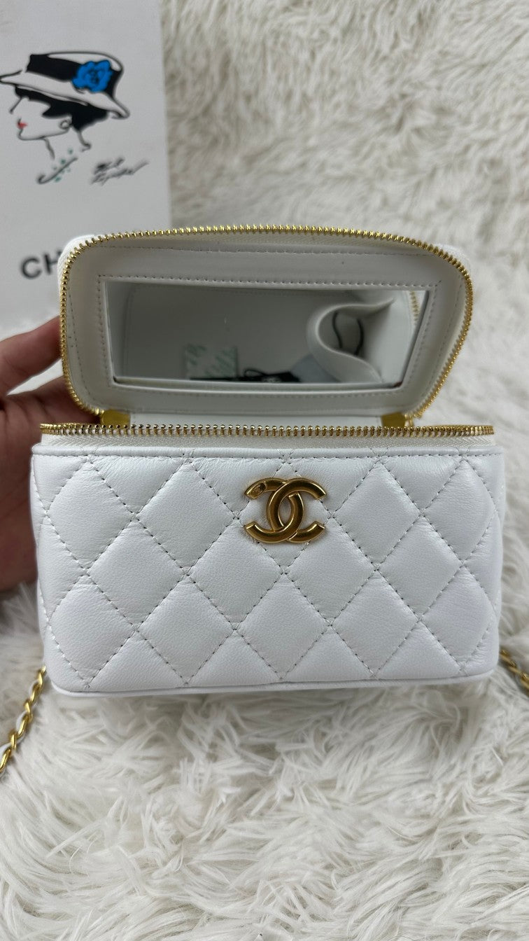 155XC26BDE Stylish leather bag