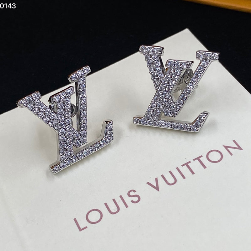 3E519EDE Stylish Earrings