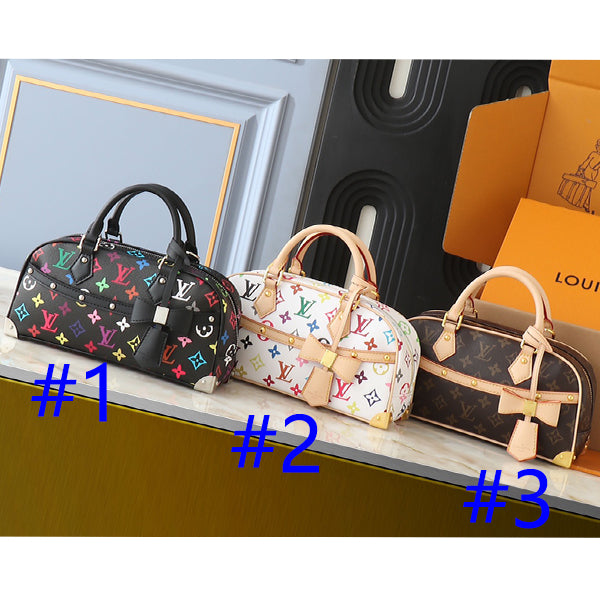 165NE101BDE Stylish leather bag