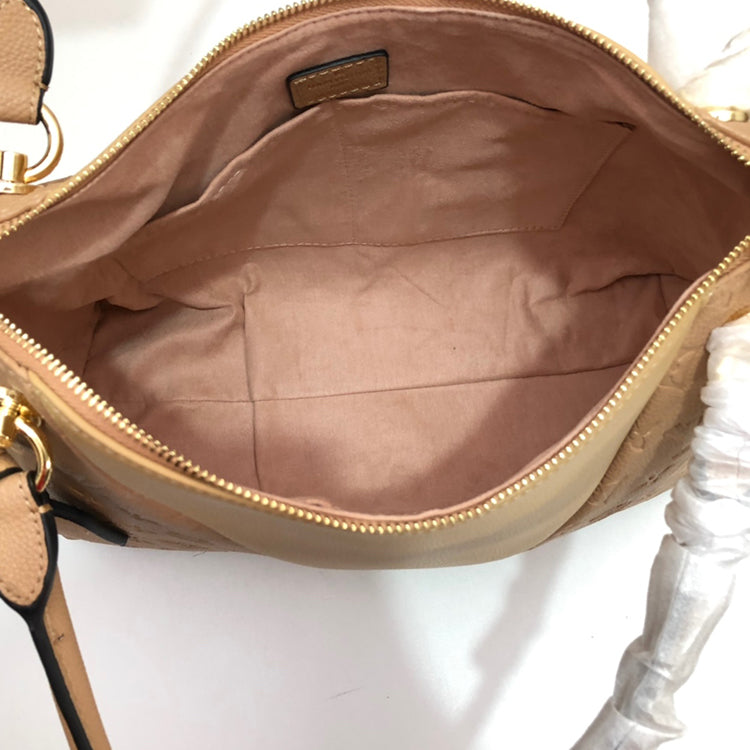 AE18BDE Stylish leather bag