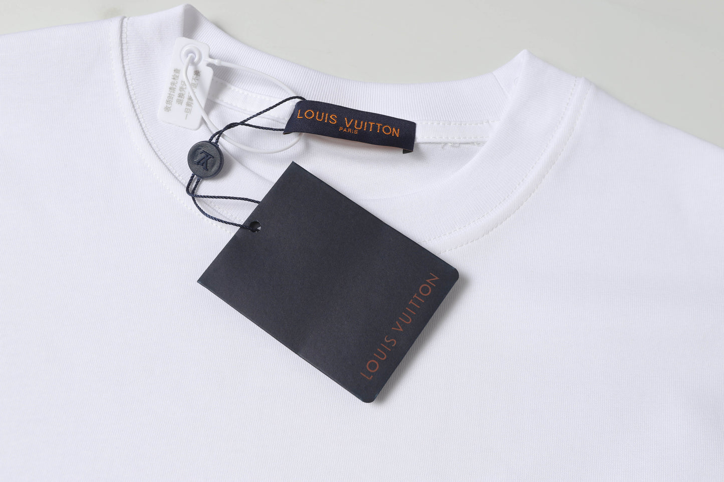145RE145UDE Stylish T-shirt