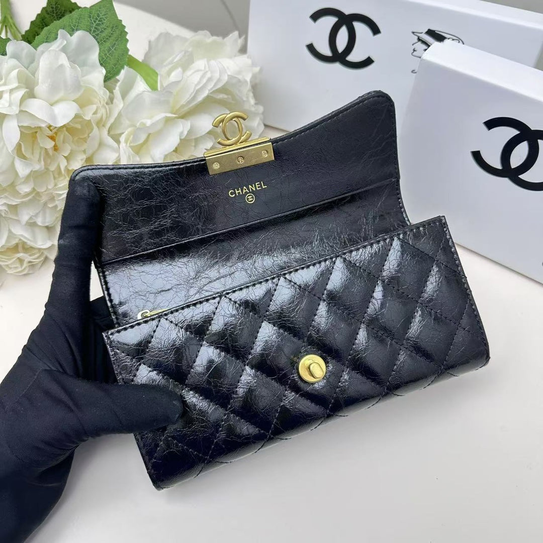 15RC84BDE Stylish leather bag