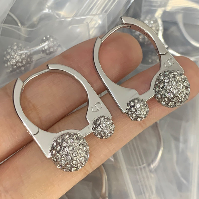 14D776EDE Stylish Earrings