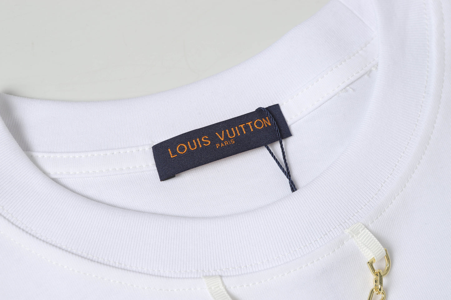 145RE143UDE Stylish T-shirt