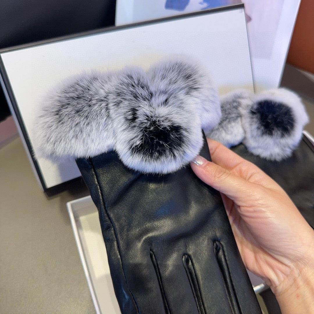 14C73SDE Stylish gloves