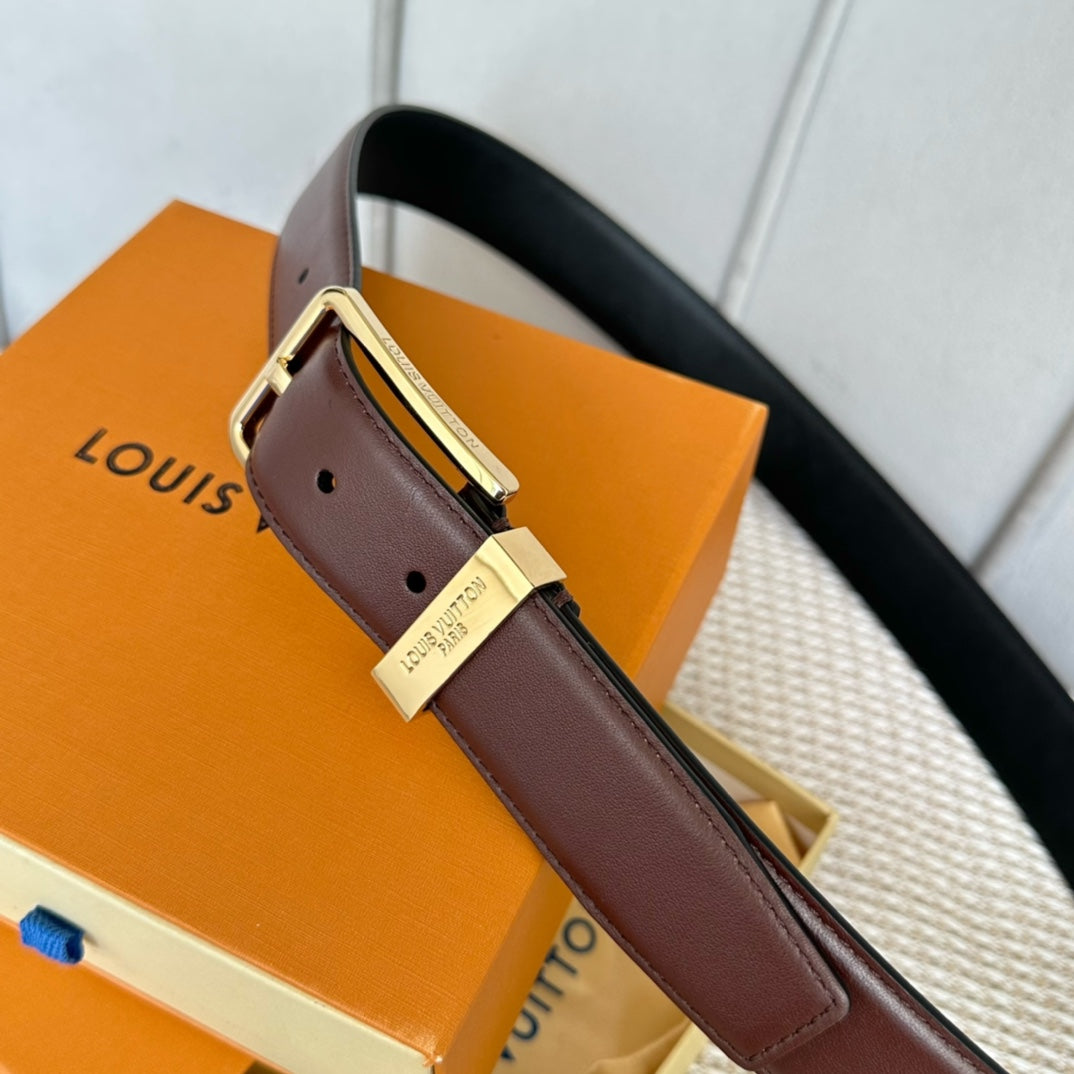 14E53PDE Stylish High quality belt With full package