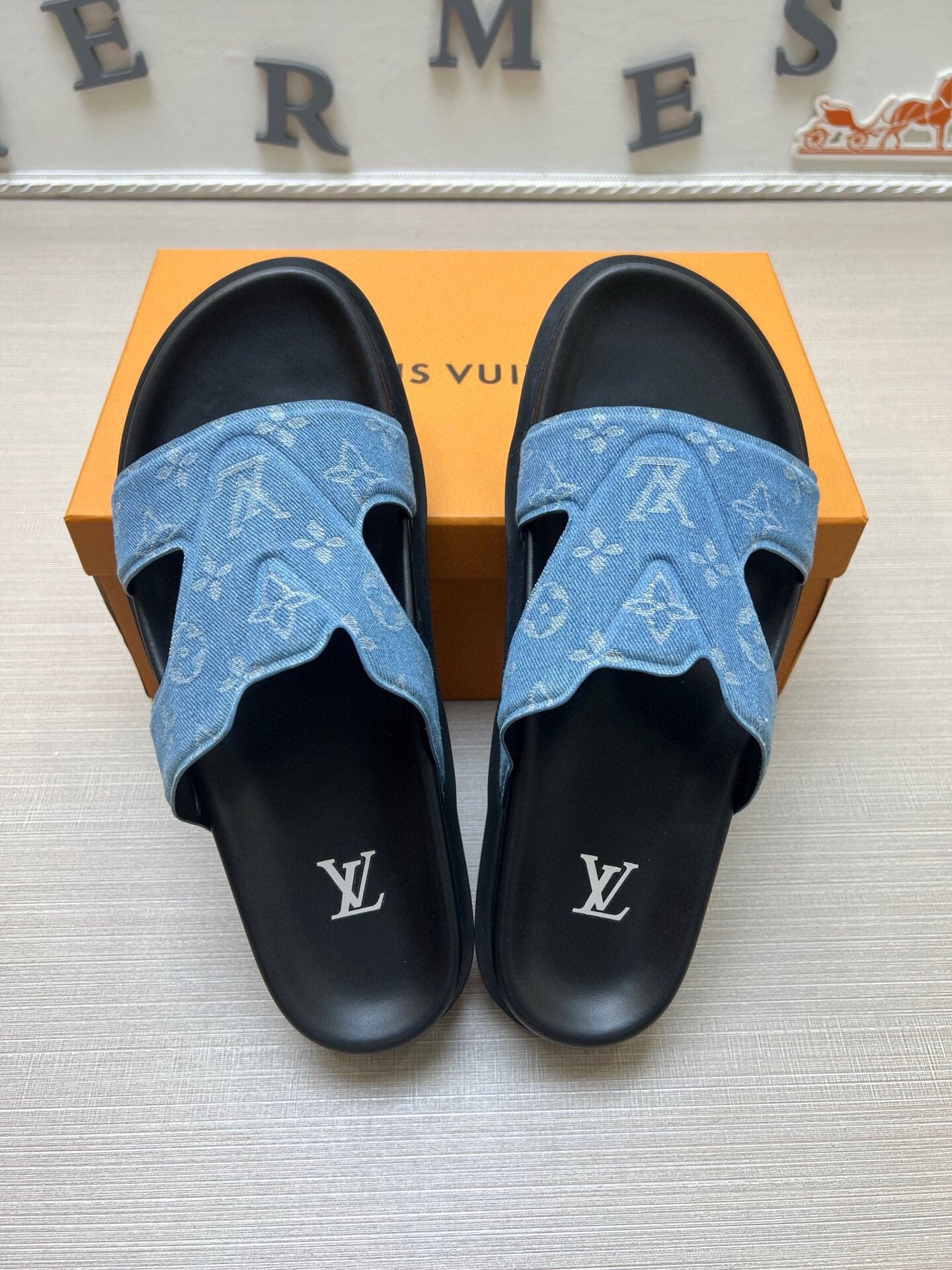 5LE226ZDE Stylish Slippers