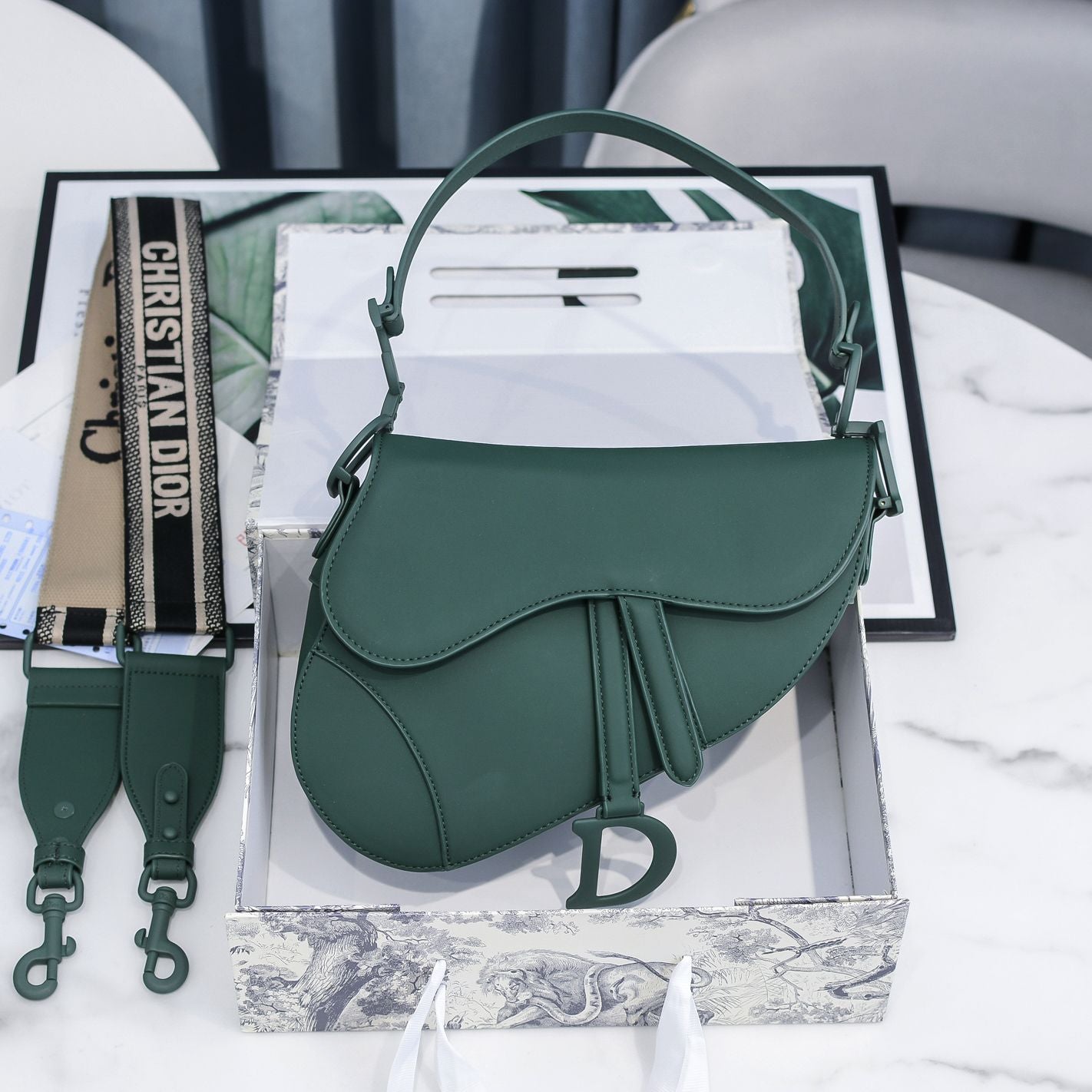 5D10BDE Stylish leather bag