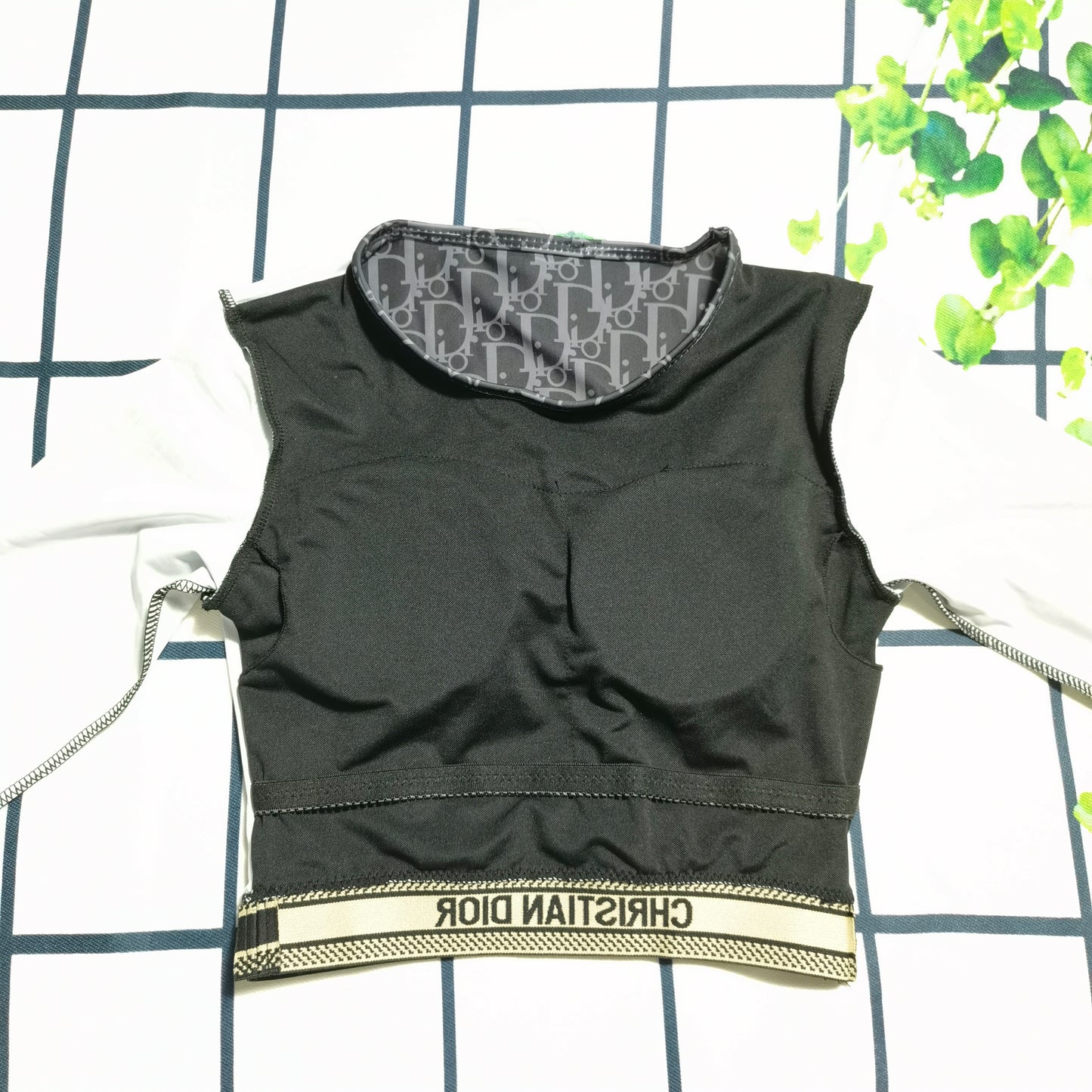 14D91YDE Stylish Long sleeve swimsuit