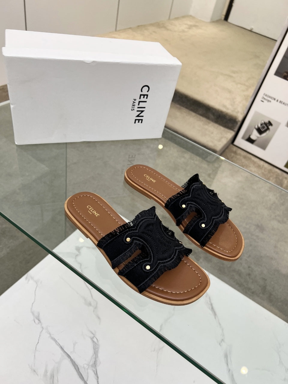 255QA25ZDE Stylish leather shoes