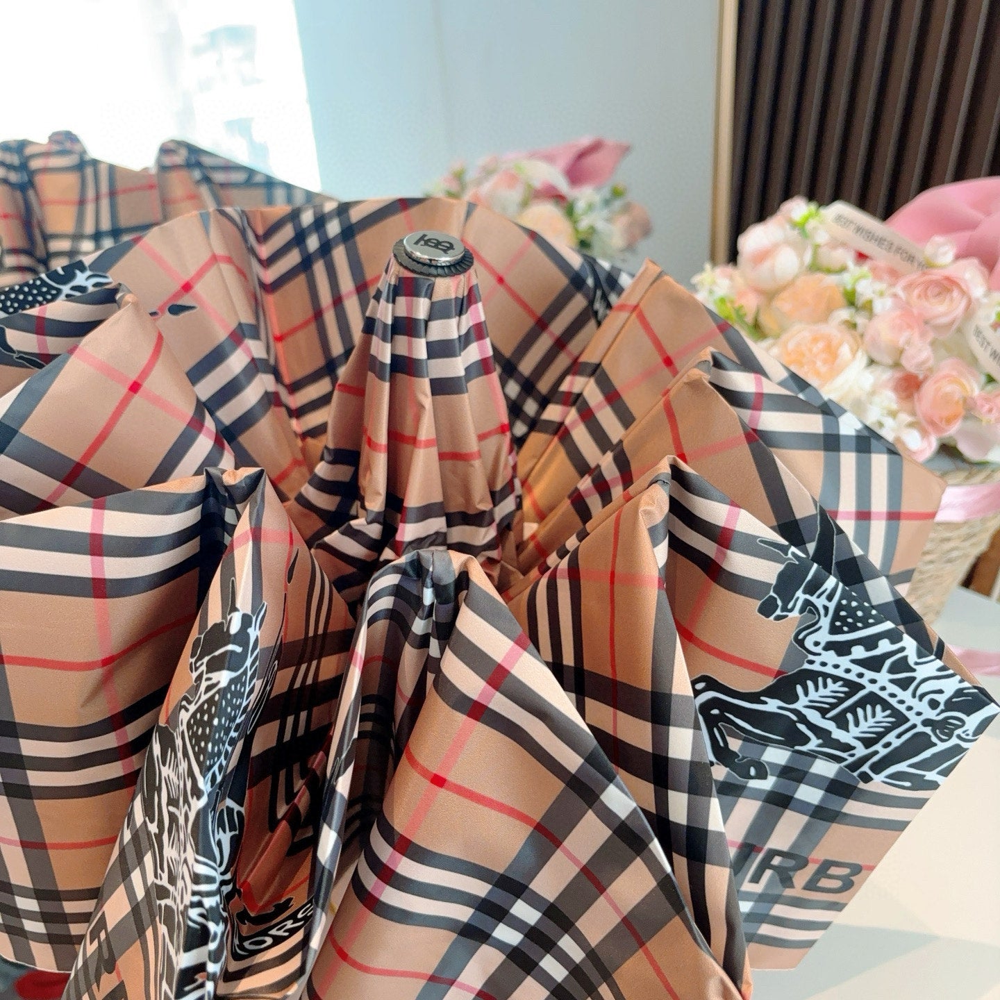 15RR126SDE Stylish UV resistant umbrella