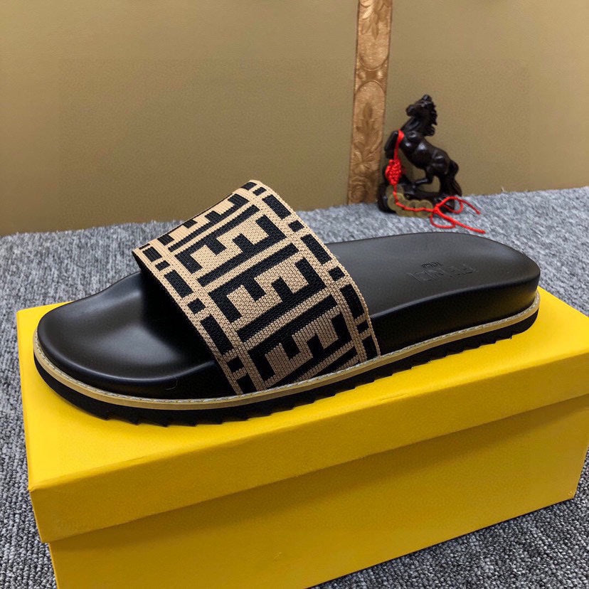 5XF102ZDE Stylish Slippers