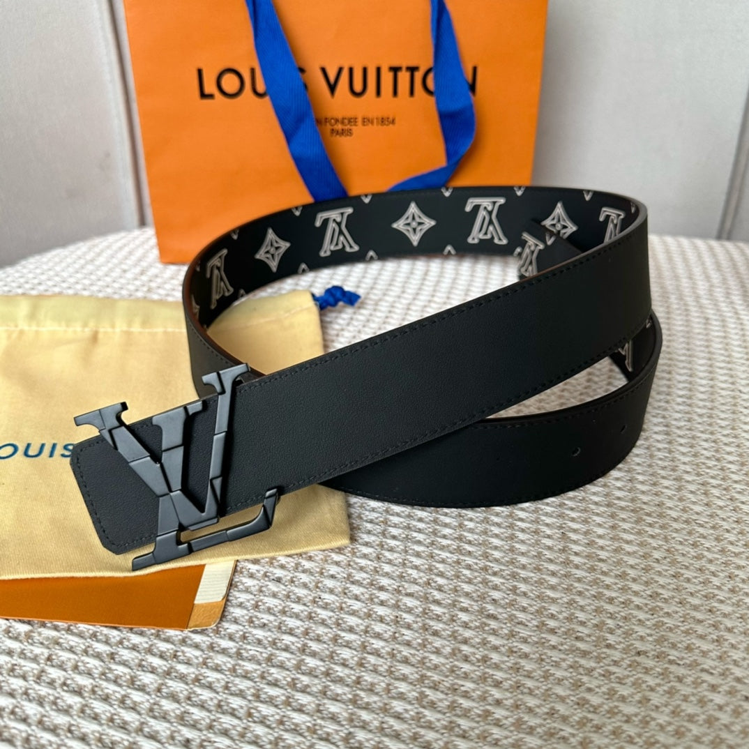 14E150PDE Stylish High quality belt With full package