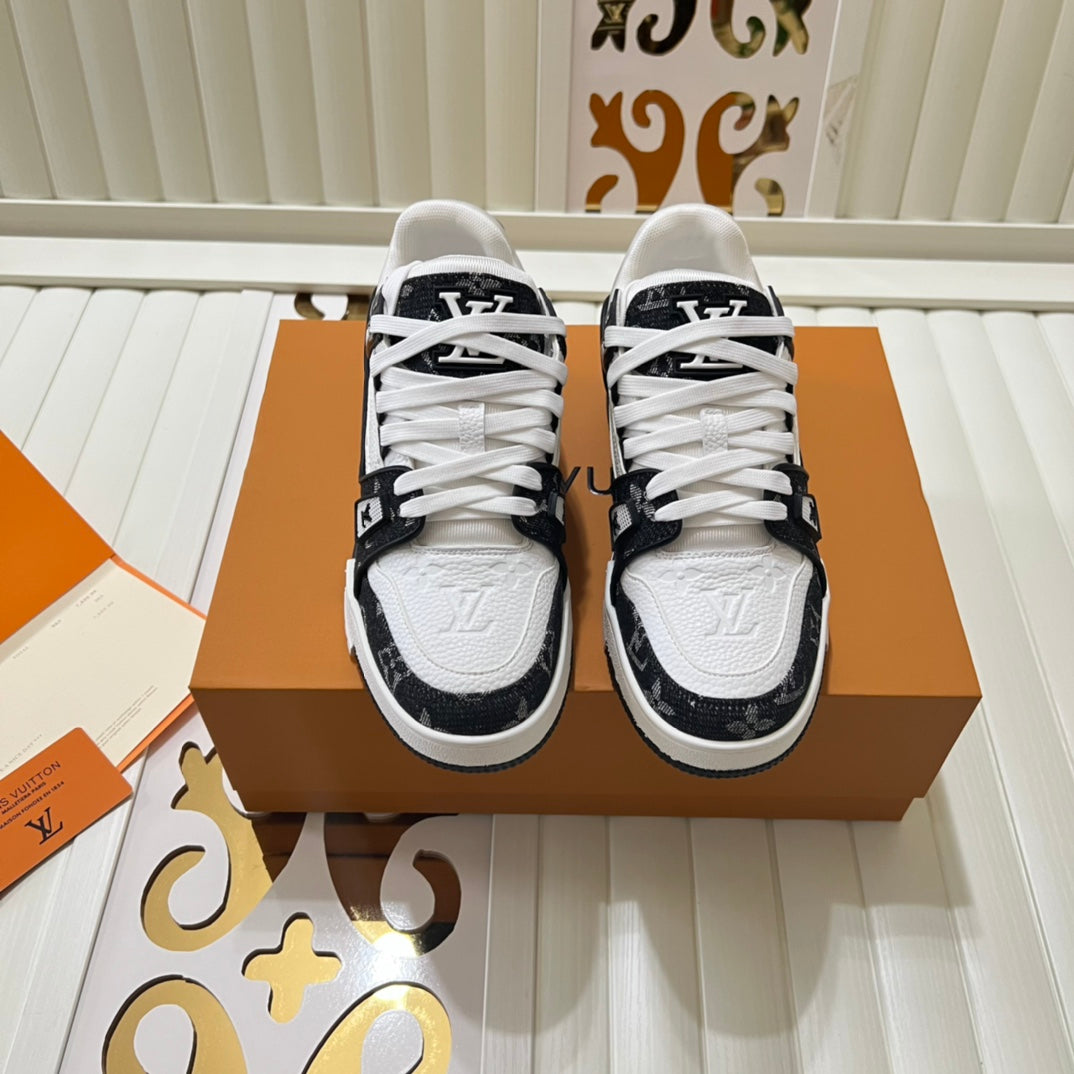 1LE5ZDE Stylish shoes