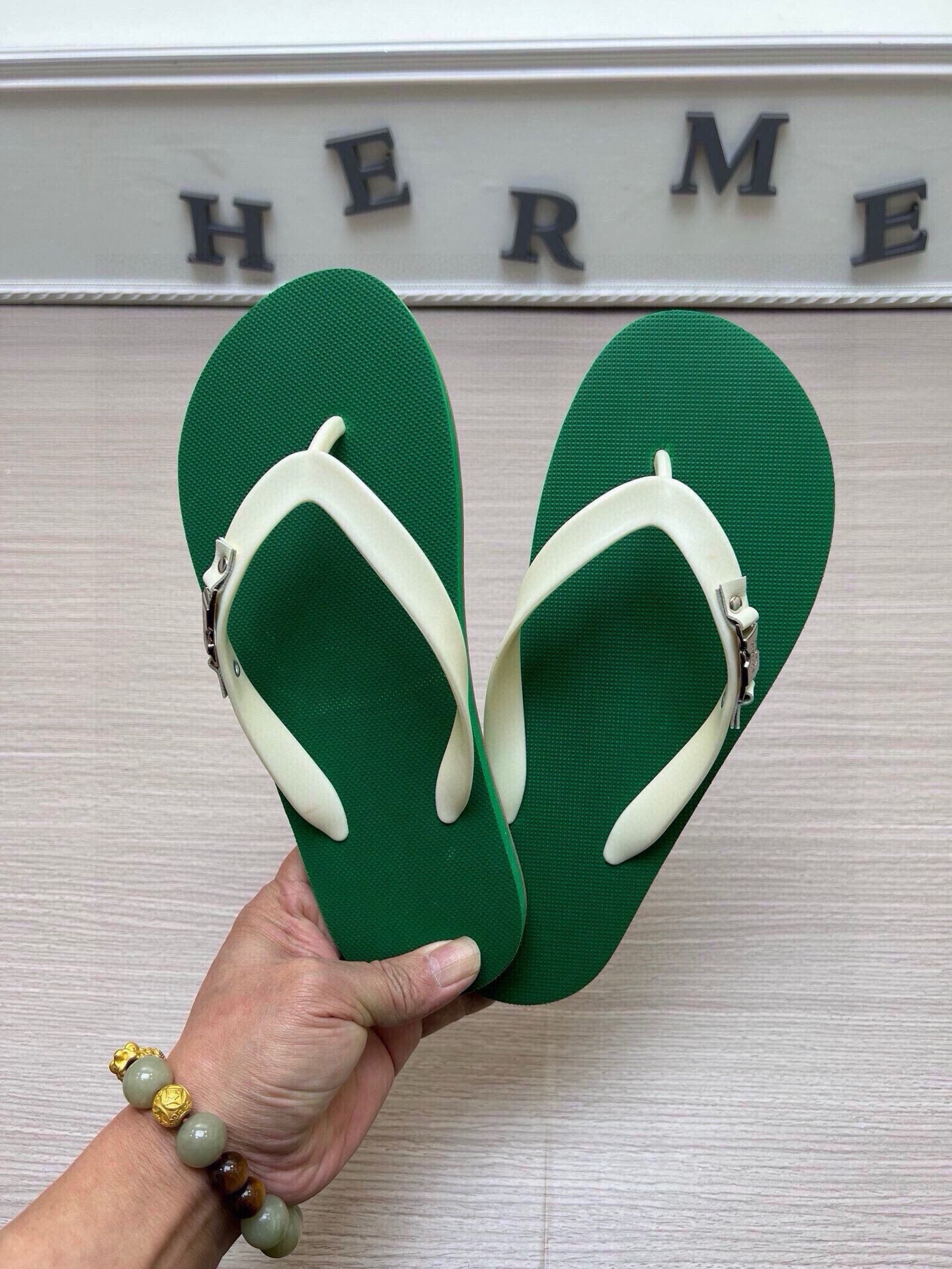 535ZA291ZDE Stylish Slippers