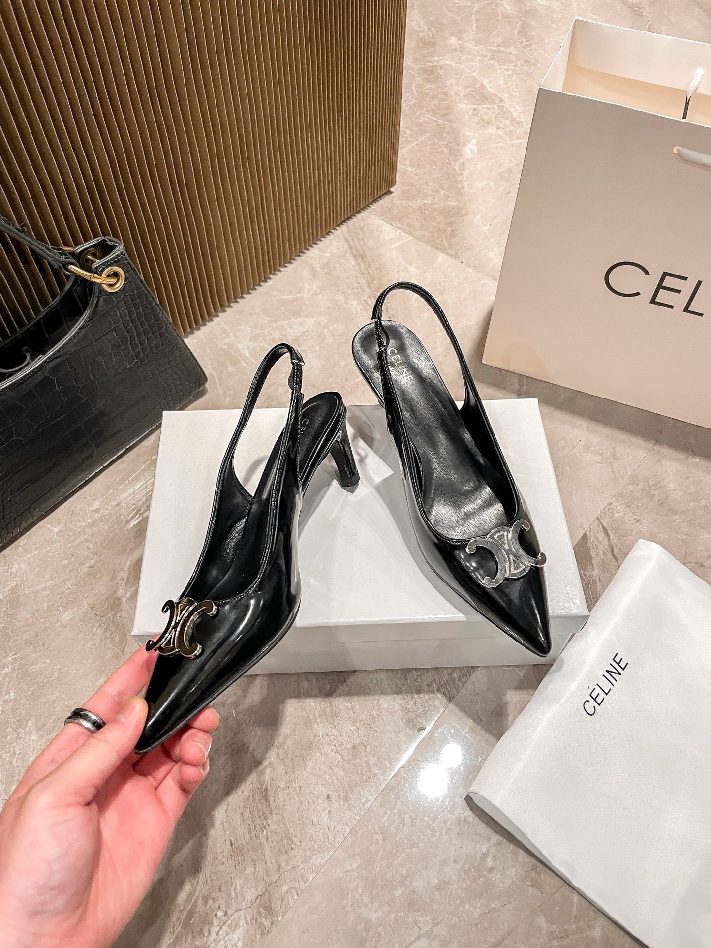 14CL87ZDE Stylish High heels Heel height 5cm