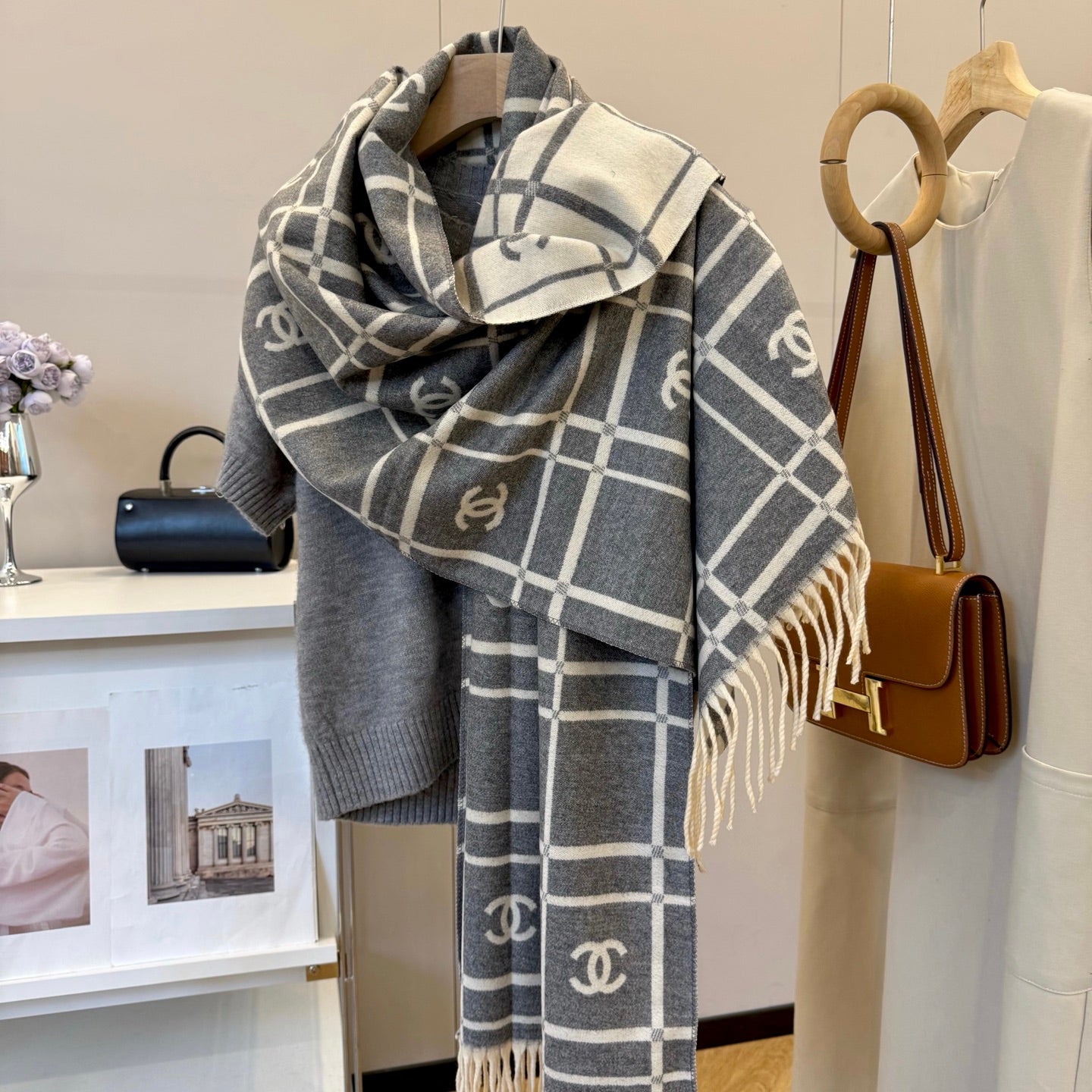 185ZC35WDE Stylish Winter Scarves
