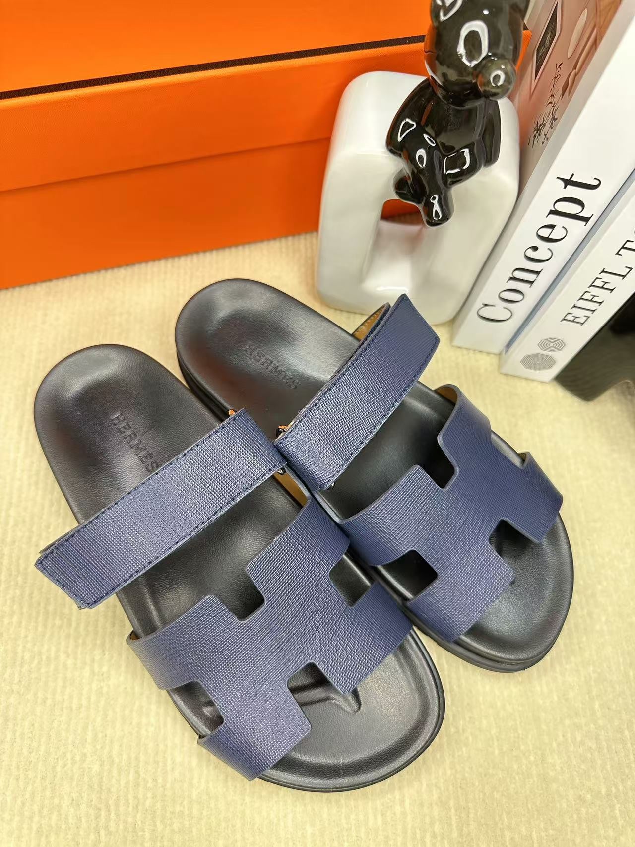 255QH27ZDE Stylish leather shoes