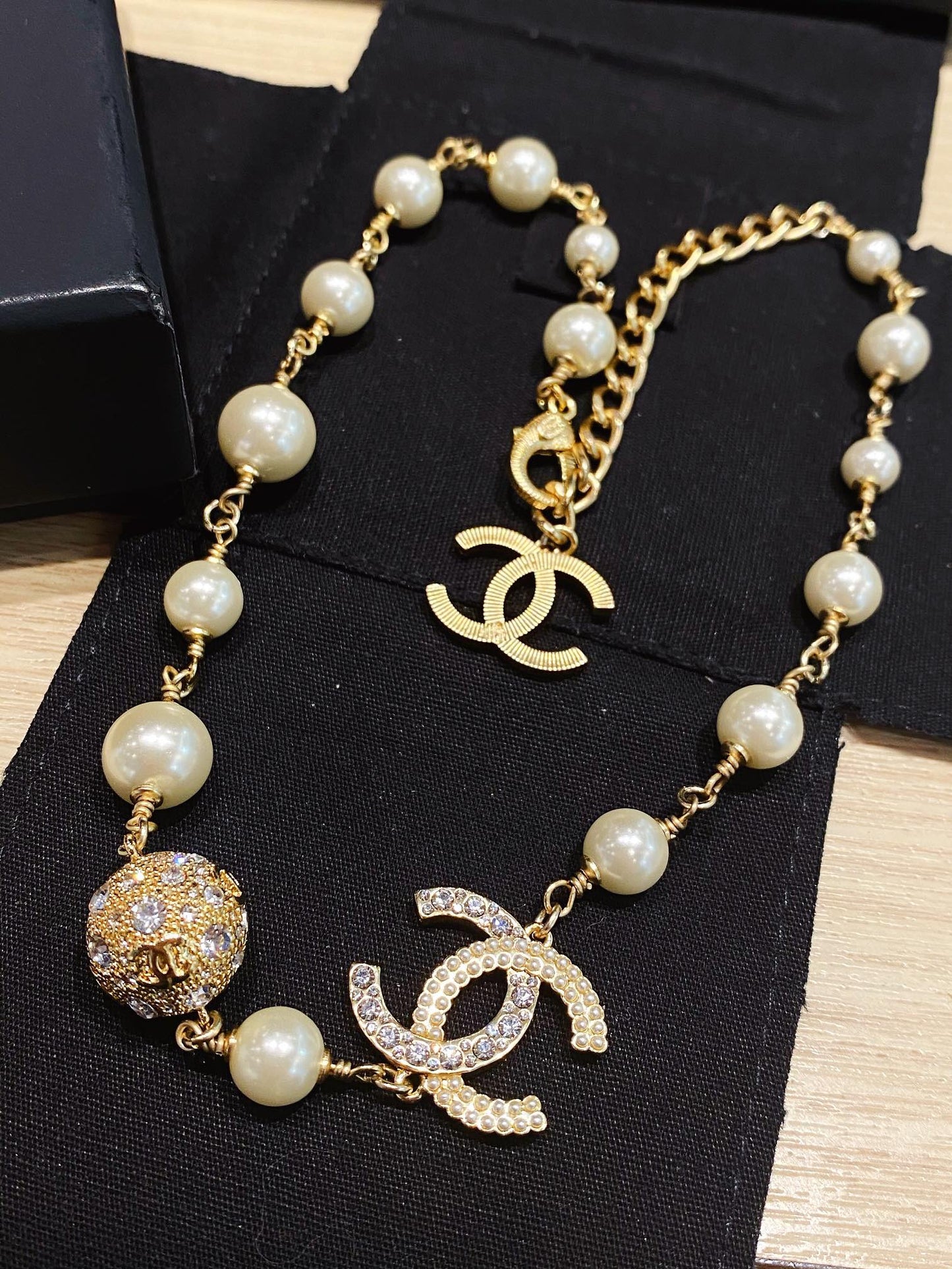 1YC162XDE Stylish Necklaces