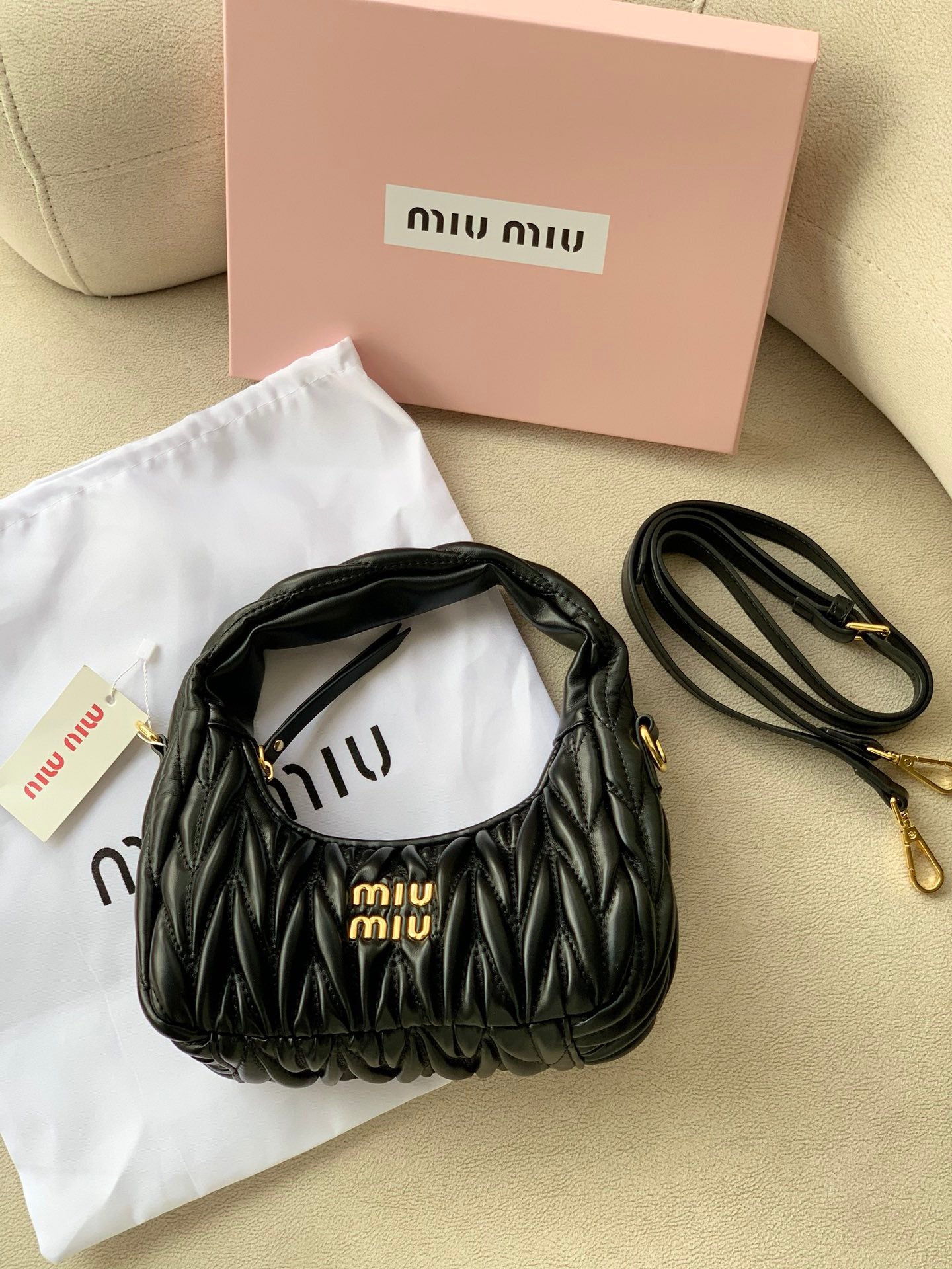 1XA11BDE Stylish leather bag