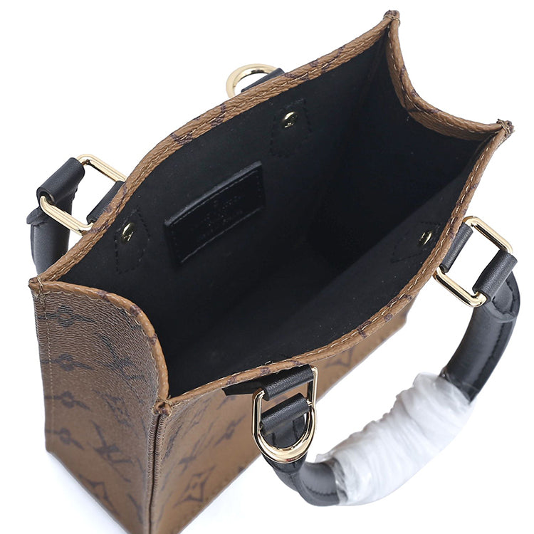 1E46BDE Stylish leather bag