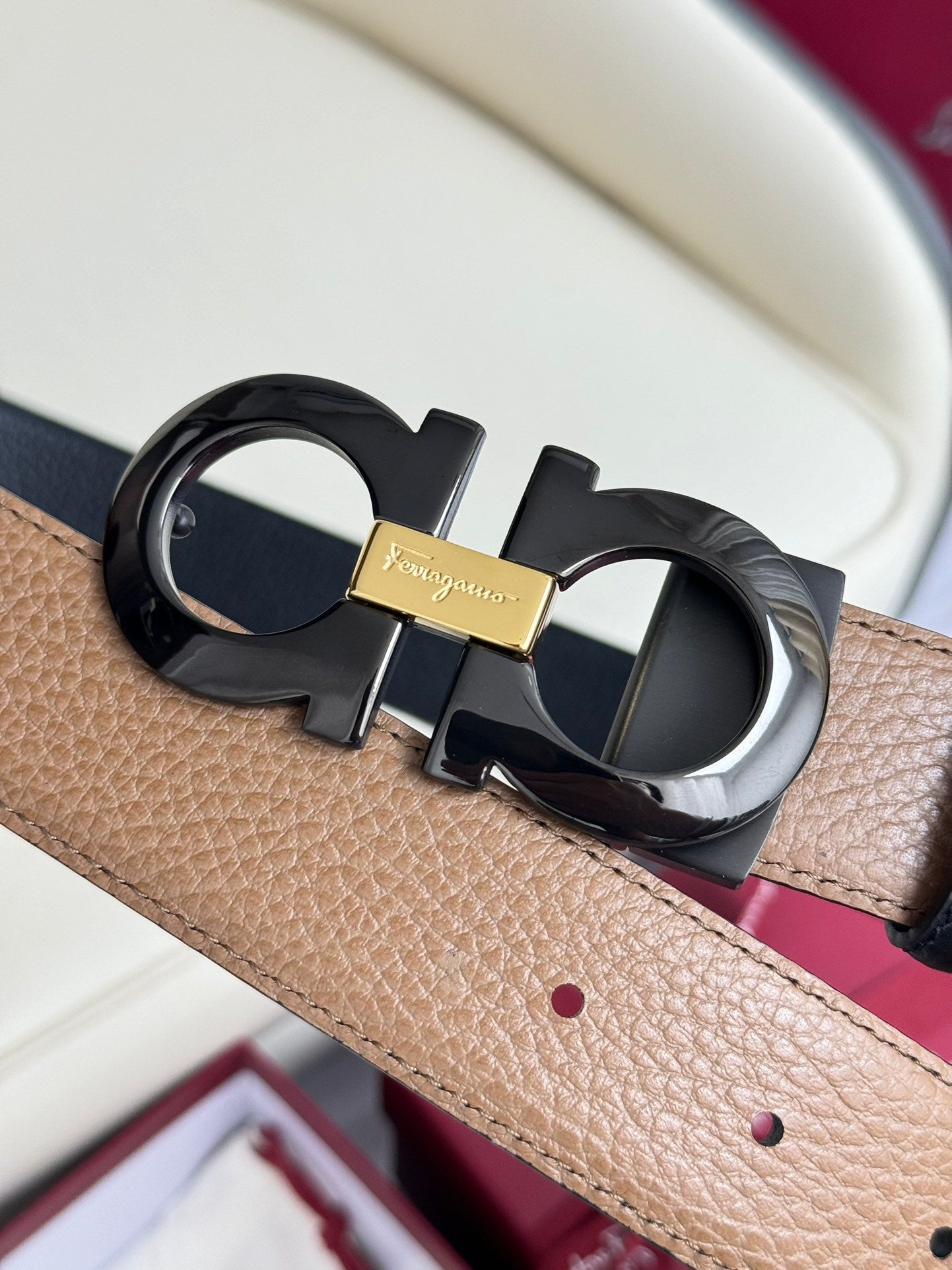 1WA169PDE Stylish High quality belt With full package