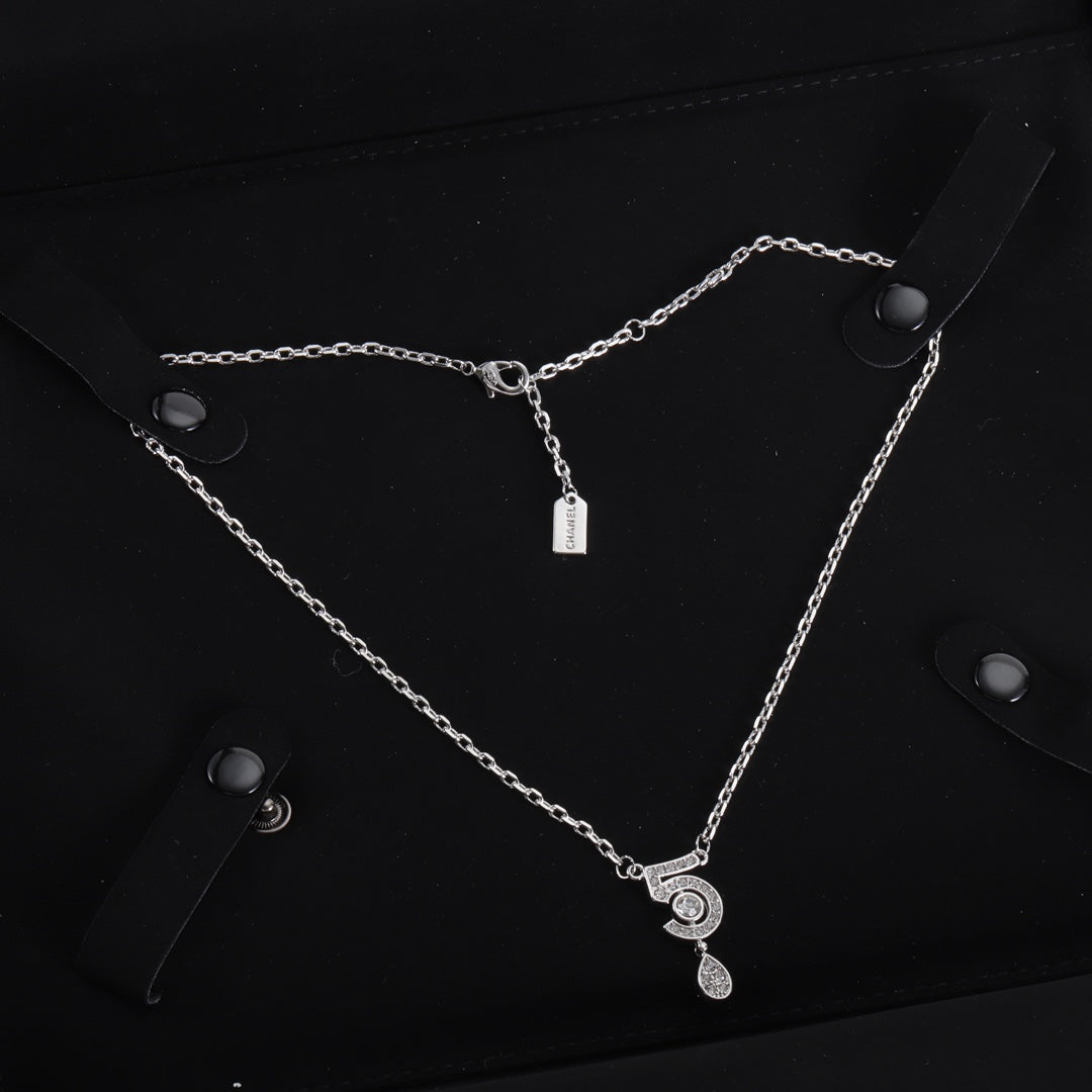 14C380XDE Stylish Necklaces