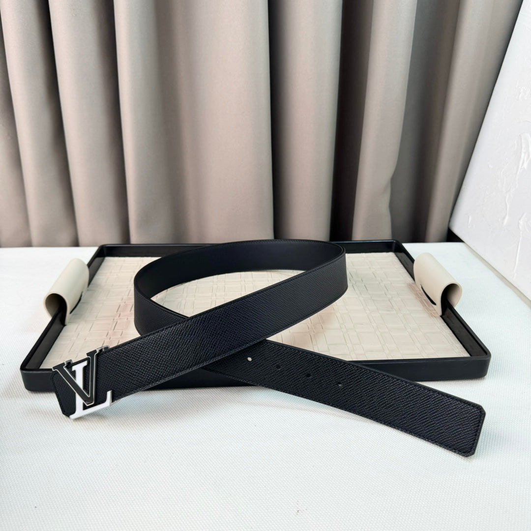 14E27PDE Stylish High quality belt With full package