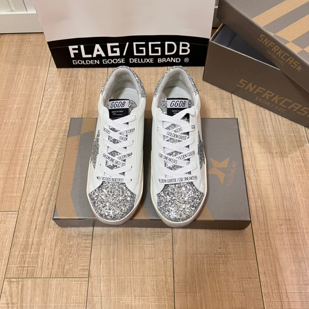 14GE111ZDE Stylish shoes