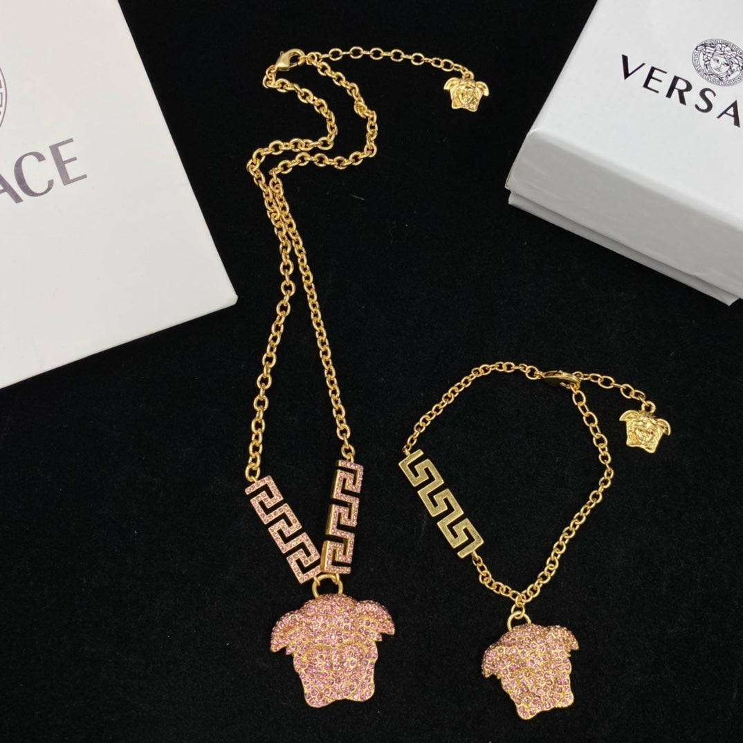 14V119XDE Stylish Necklaces